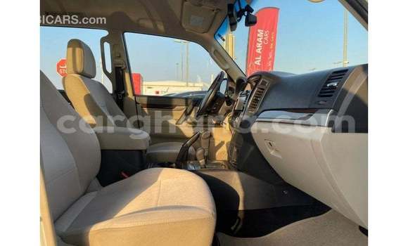 Sayi Imported Mitsubishi Pajero White Mota in Import - Dubai a Ashanti Sayi Imported Mitsubishi Pajero White Mota in Import - Dubai a Ashanti