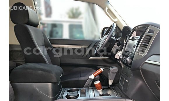 Buy Import Mitsubishi Pajero White Car in Import - Dubai in Ashanti Buy Import Mitsubishi Pajero White Car in Import - Dubai in Ashanti