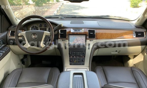 Sayi Imported Cadillac Escalade Black Mota in Import - Dubai a Ashanti Sayi Imported Cadillac Escalade Black Mota in Import - Dubai a Ashanti