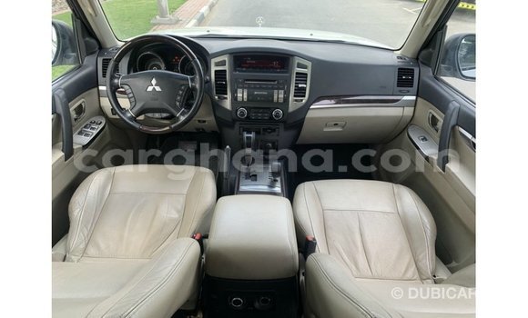 Ra Imported Mitsubishi Pajero funfun Ọkọ̀ in Import - Dubai ni Ashanti Ra Imported Mitsubishi Pajero funfun Ọkọ̀ in Import - Dubai ni Ashanti