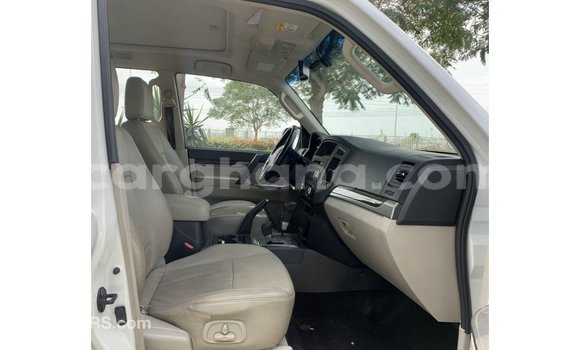 Ra Imported Mitsubishi Pajero funfun Ọkọ̀ in Import - Dubai ni Ashanti Ra Imported Mitsubishi Pajero funfun Ọkọ̀ in Import - Dubai ni Ashanti