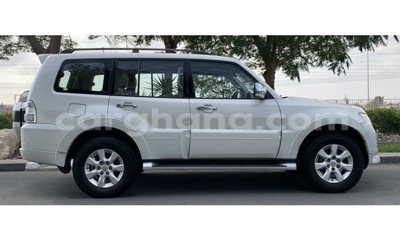Ra Imported Mitsubishi Pajero funfun Ọkọ̀ in Import - Dubai ni Ashanti Ra Imported Mitsubishi Pajero funfun Ọkọ̀ in Import - Dubai ni Ashanti