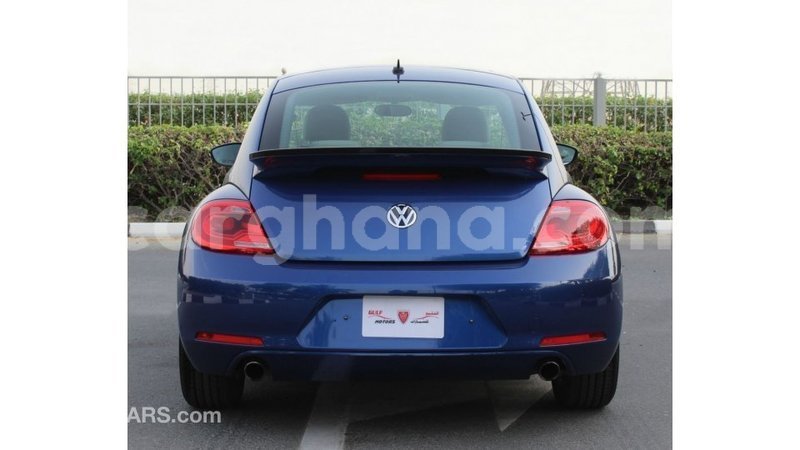 Big with watermark volkswagen beetle ashanti import dubai 10719