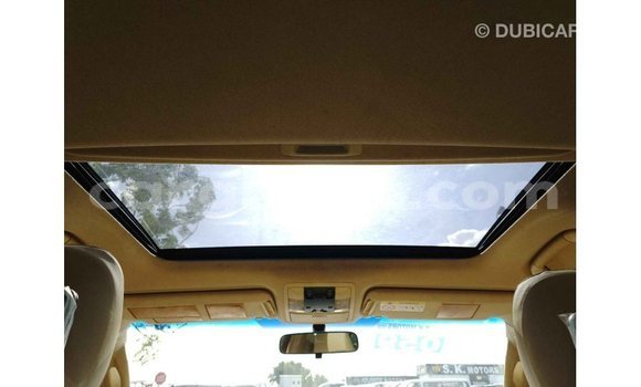 Ra Imported Toyota Prado Silver Ọkọ̀ in Import - Dubai ni Ashanti Ra Imported Toyota Prado Silver Ọkọ̀ in Import - Dubai ni Ashanti