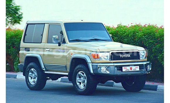 Sayi Imported Toyota Land Cruiser M Mota in Import - Dubai a Ashanti Sayi Imported Toyota Land Cruiser M Mota in Import - Dubai a Ashanti