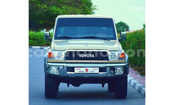 Sayi Imported Toyota Land Cruiser M Mota in Import - Dubai a Ashanti Sayi Imported Toyota Land Cruiser M Mota in Import - Dubai a Ashanti