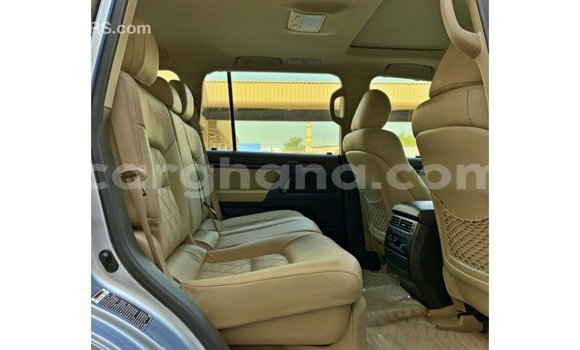 Buy Import Toyota Land Cruiser Blue Car in Import - Dubai in Ashanti Buy Import Toyota Land Cruiser Blue Car in Import - Dubai in Ashanti