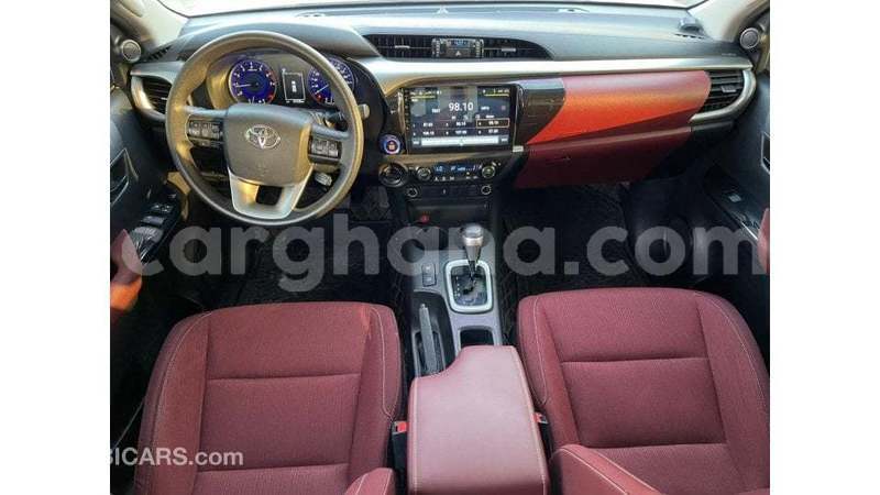 Big with watermark toyota hilux ashanti import dubai 57302