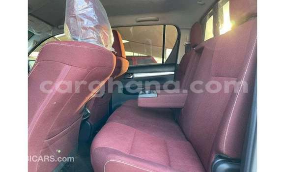 Ra Imported Toyota Hilux funfun Ọkọ̀ in Import - Dubai ni Ashanti Ra Imported Toyota Hilux funfun Ọkọ̀ in Import - Dubai ni Ashanti