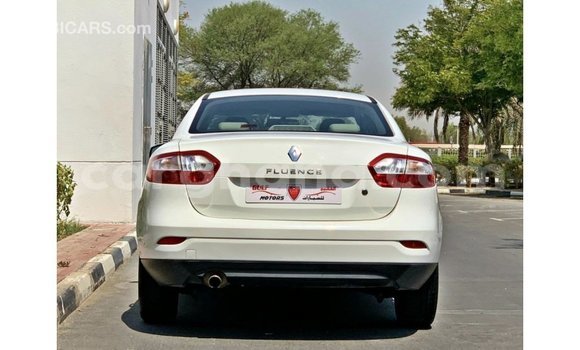Sayi Imported Renault Fluence White Mota in Import - Dubai a Ashanti Sayi Imported Renault Fluence White Mota in Import - Dubai a Ashanti