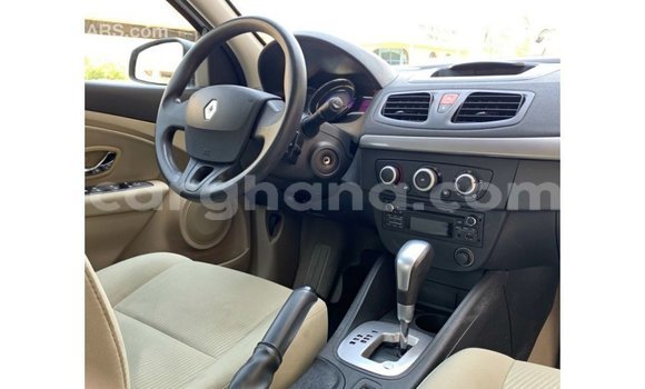 Sayi Imported Renault Fluence White Mota in Import - Dubai a Ashanti Sayi Imported Renault Fluence White Mota in Import - Dubai a Ashanti