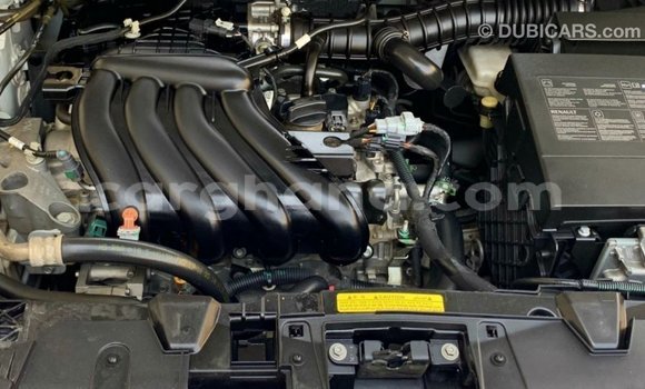 Sayi Imported Renault Fluence White Mota in Import - Dubai a Ashanti Sayi Imported Renault Fluence White Mota in Import - Dubai a Ashanti