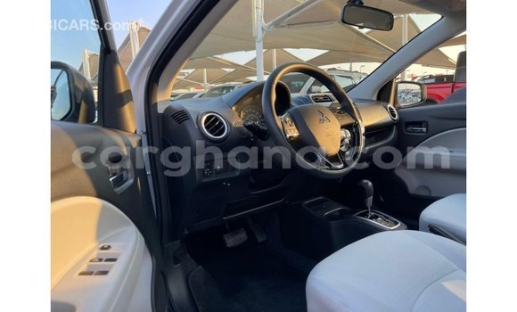 Sayi Imported Mitsubishi Attrage White Mota in Import - Dubai a Ashanti Sayi Imported Mitsubishi Attrage White Mota in Import - Dubai a Ashanti