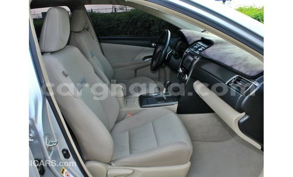 Ra Imported Toyota Aurion Miiran Ọkọ̀ in Import - Dubai ni Ashanti Ra Imported Toyota Aurion Miiran Ọkọ̀ in Import - Dubai ni Ashanti