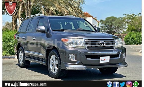 Sayi Imported Toyota Land Cruiser Sauran Mota in Import - Dubai a Ashanti
