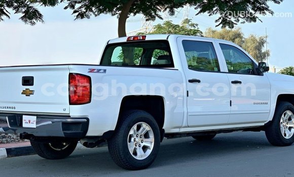 Ra Imported Chevrolet Silverado funfun Ọkọ̀ in Import - Dubai ni Ashanti Ra Imported Chevrolet Silverado funfun Ọkọ̀ in Import - Dubai ni Ashanti