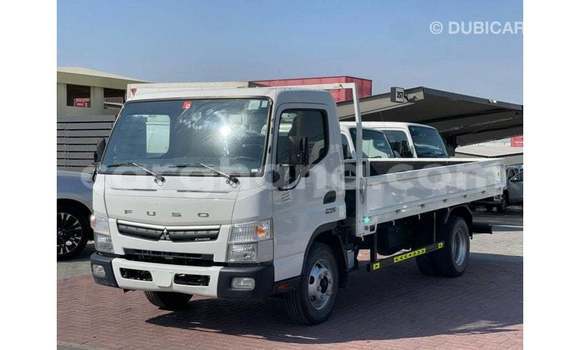 Ra Imported Mitsubishi Carisma funfun Ọkọ̀ in Import - Dubai ni Ashanti Ra Imported Mitsubishi Carisma funfun Ọkọ̀ in Import - Dubai ni Ashanti