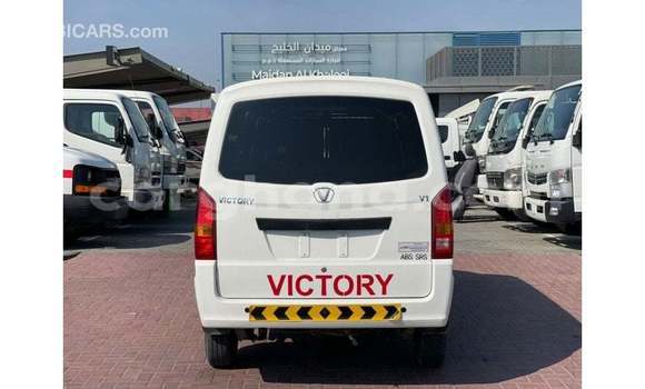 Ra Imported Victory Jackpot funfun Mọto in Import - Dubai ni Ashanti Ra Imported Victory Jackpot funfun Mọto in Import - Dubai ni Ashanti