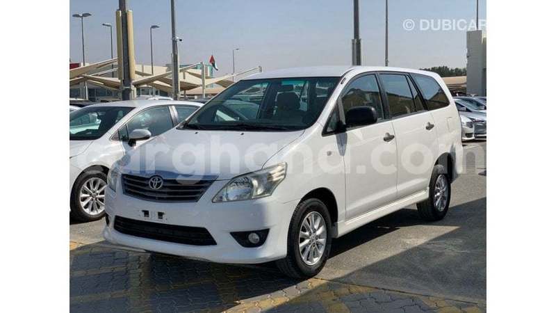 Big with watermark toyota innova ashanti import dubai 57316