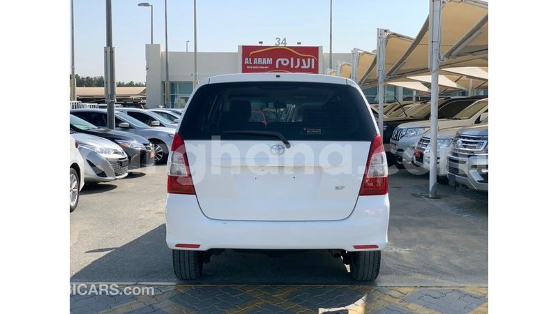 Big with watermark toyota innova ashanti import dubai 57316