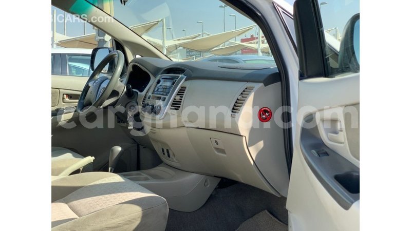 Big with watermark toyota innova ashanti import dubai 57316