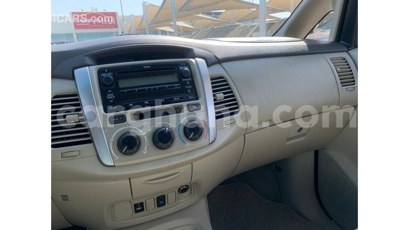 Big with watermark toyota innova ashanti import dubai 57316