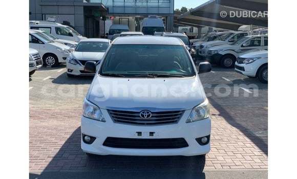 Buy Import Toyota Innova White Car in Import - Dubai in Ashanti Buy Import Toyota Innova White Car in Import - Dubai in Ashanti