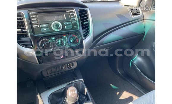 Ra Imported Mitsubishi L200 funfun Ọkọ̀ in Import - Dubai ni Ashanti Ra Imported Mitsubishi L200 funfun Ọkọ̀ in Import - Dubai ni Ashanti