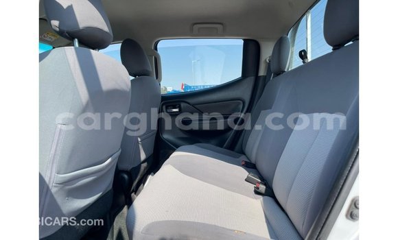 Ra Imported Mitsubishi L200 funfun Ọkọ̀ in Import - Dubai ni Ashanti Ra Imported Mitsubishi L200 funfun Ọkọ̀ in Import - Dubai ni Ashanti