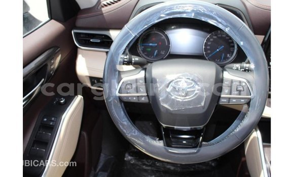 Buy Import Toyota Highlander White Car in Import - Dubai in Ashanti Buy Import Toyota Highlander White Car in Import - Dubai in Ashanti