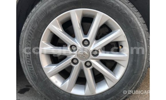 Sayi Imported Toyota Camry White Mota in Import - Dubai a Ashanti Sayi Imported Toyota Camry White Mota in Import - Dubai a Ashanti