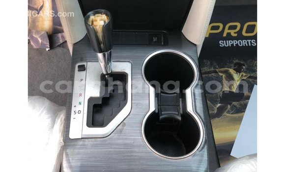 Sayi Imported Toyota Camry White Mota in Import - Dubai a Ashanti Sayi Imported Toyota Camry White Mota in Import - Dubai a Ashanti