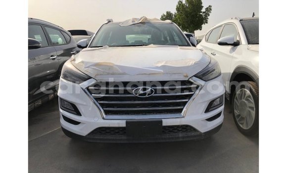 Buy Import Hyundai Tucson White Car in Import - Dubai in Ashanti Buy Import Hyundai Tucson White Car in Import - Dubai in Ashanti