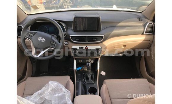 Buy Import Hyundai Tucson White Car in Import - Dubai in Ashanti Buy Import Hyundai Tucson White Car in Import - Dubai in Ashanti
