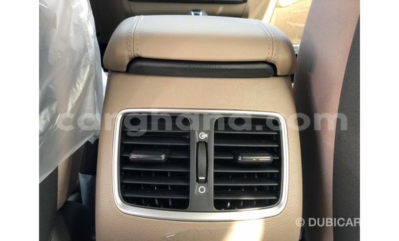 Buy Import Hyundai Tucson White Car in Import - Dubai in Ashanti Buy Import Hyundai Tucson White Car in Import - Dubai in Ashanti