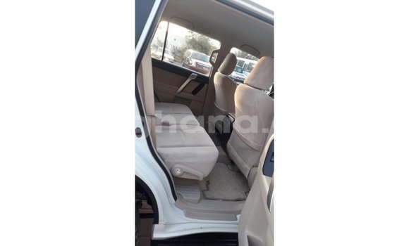 Sayi Imported Toyota Prado White Mota in Import - Dubai a Ashanti Sayi Imported Toyota Prado White Mota in Import - Dubai a Ashanti