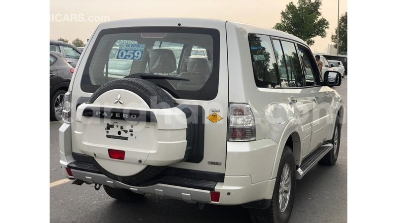 Big with watermark mitsubishi pajero ashanti import dubai 10772