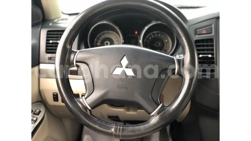 Big with watermark mitsubishi pajero ashanti import dubai 10772