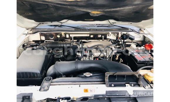Sayi Imported Mitsubishi Pajero White Mota in Import - Dubai a Ashanti Sayi Imported Mitsubishi Pajero White Mota in Import - Dubai a Ashanti