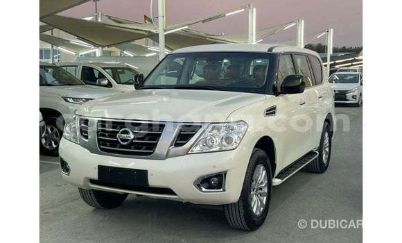 Ra Imported Nissan Patrol funfun Ọkọ̀ in Import - Dubai ni Ashanti Ra Imported Nissan Patrol funfun Ọkọ̀ in Import - Dubai ni Ashanti
