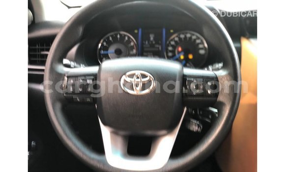 Ra Imported Toyota Fortuner funfun Ọkọ̀ in Import - Dubai ni Ashanti Ra Imported Toyota Fortuner funfun Ọkọ̀ in Import - Dubai ni Ashanti