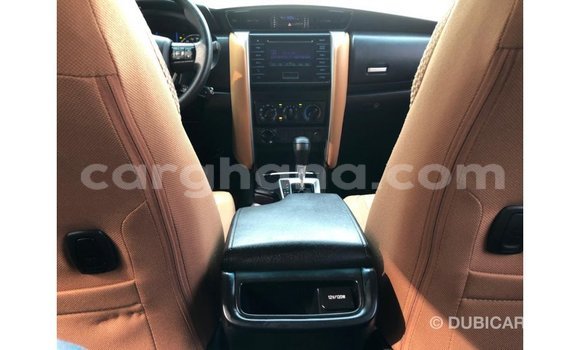Ra Imported Toyota Fortuner funfun Ọkọ̀ in Import - Dubai ni Ashanti Ra Imported Toyota Fortuner funfun Ọkọ̀ in Import - Dubai ni Ashanti