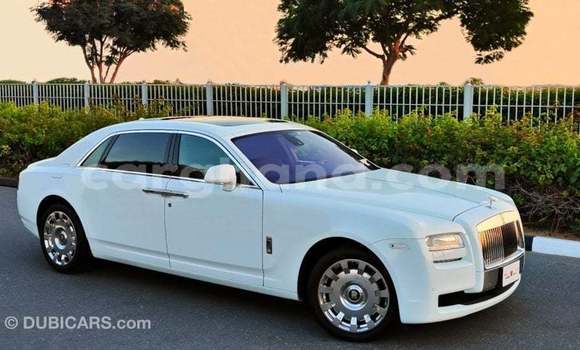 Ra Imported Rolls-Royce Ghost funfun Ọkọ̀ in Import - Dubai ni Ashanti Ra Imported Rolls-Royce Ghost funfun Ọkọ̀ in Import - Dubai ni Ashanti