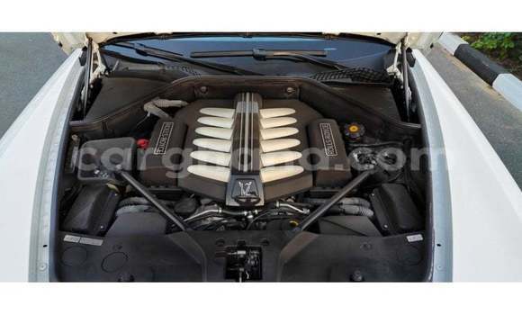 Ra Imported Rolls-Royce Ghost funfun Ọkọ̀ in Import - Dubai ni Ashanti Ra Imported Rolls-Royce Ghost funfun Ọkọ̀ in Import - Dubai ni Ashanti