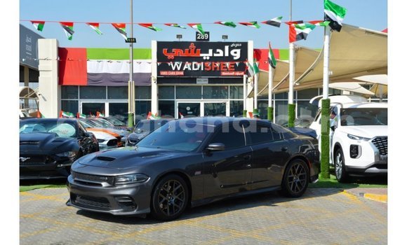 Sayi Imported Dodge Charger Azurfa Mota in Import - Dubai a Ashanti
