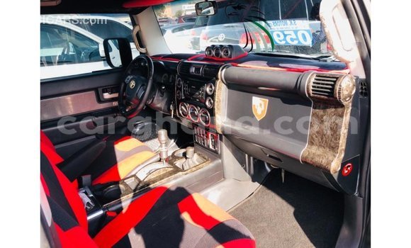 Buy Import Toyota FJ Cruiser Black Car in Import - Dubai in Ashanti Buy Import Toyota FJ Cruiser Black Car in Import - Dubai in Ashanti