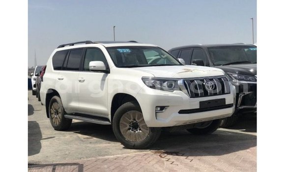 Buy Import Toyota Prado White Car in Import - Dubai in Ashanti Buy Import Toyota Prado White Car in Import - Dubai in Ashanti