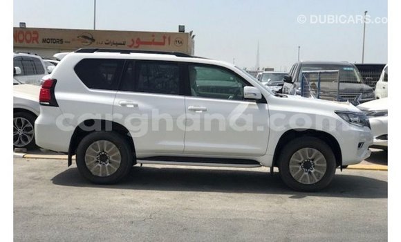 Buy Import Toyota Prado White Car in Import - Dubai in Ashanti Buy Import Toyota Prado White Car in Import - Dubai in Ashanti