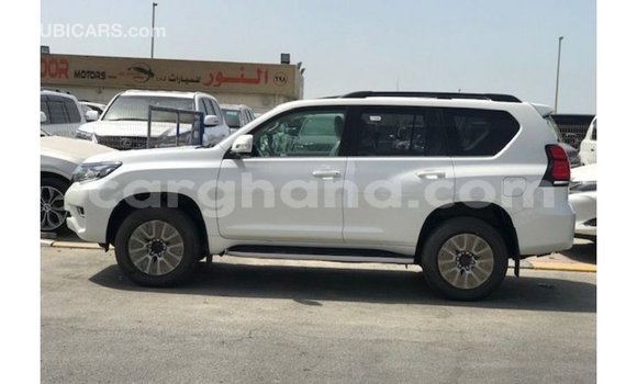 Buy Import Toyota Prado White Car in Import - Dubai in Ashanti Buy Import Toyota Prado White Car in Import - Dubai in Ashanti