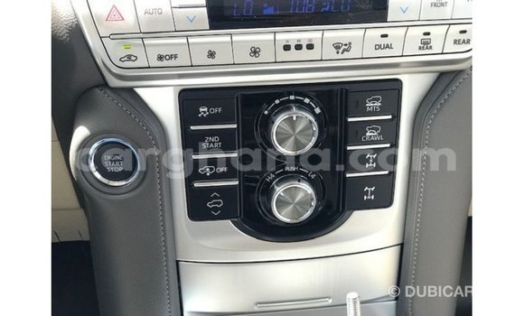 Buy Import Toyota Prado White Car in Import - Dubai in Ashanti Buy Import Toyota Prado White Car in Import - Dubai in Ashanti